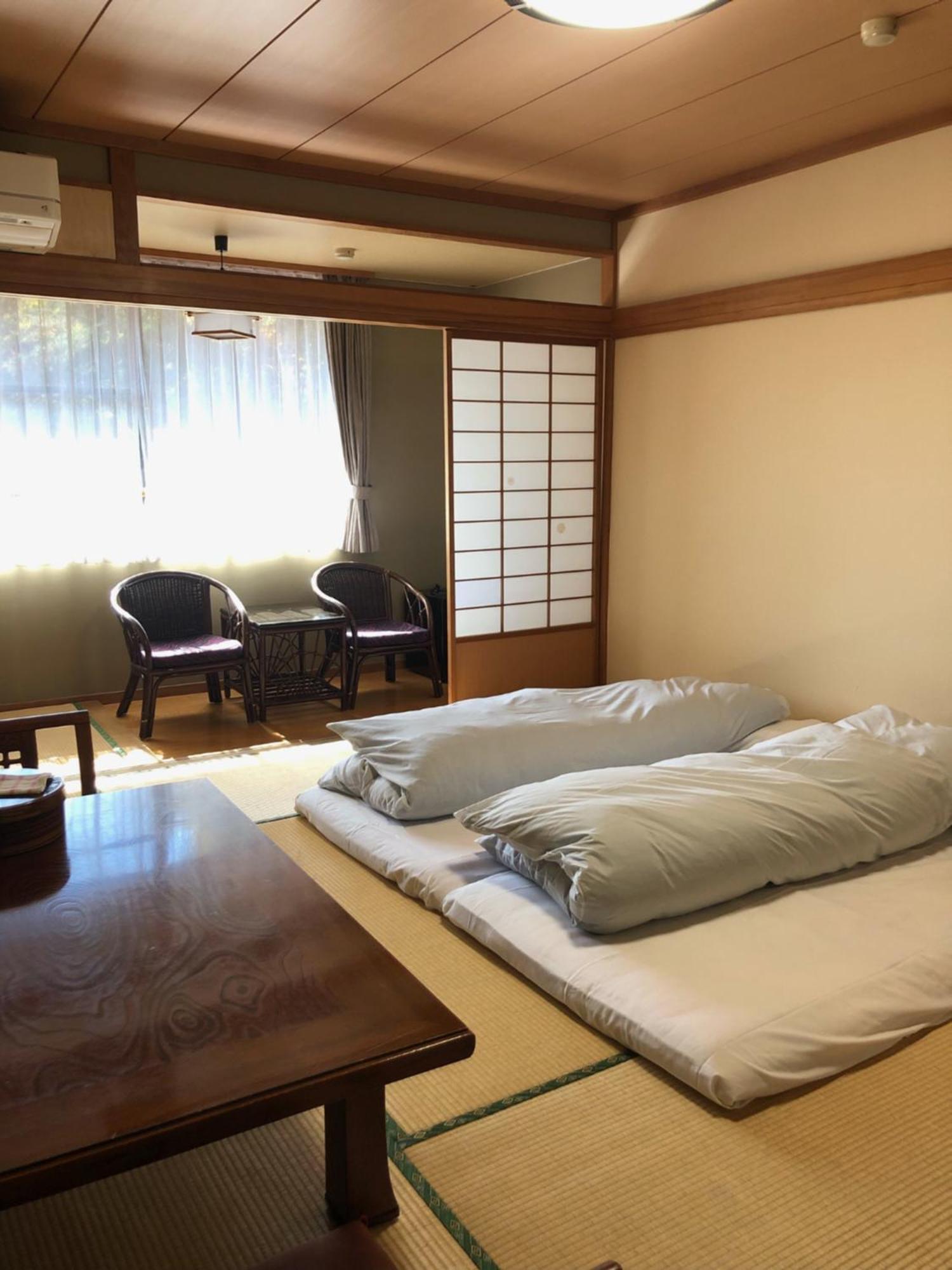 Wakamizusou Hotel Fujikawaguchiko Buitenkant foto