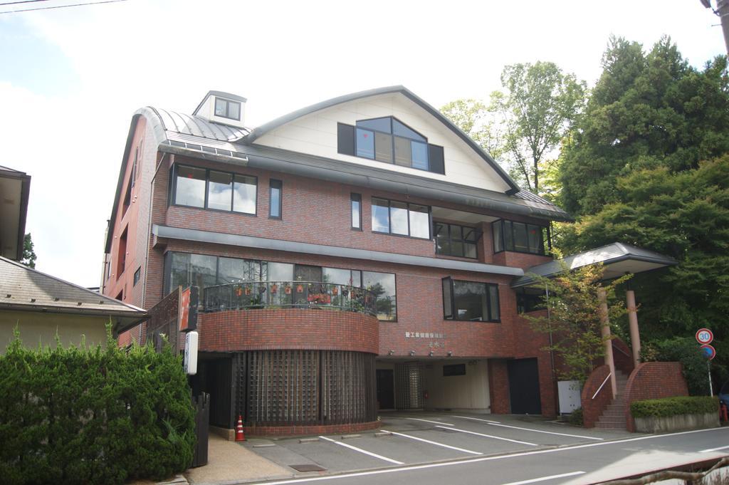 Wakamizusou Hotel Fujikawaguchiko Buitenkant foto