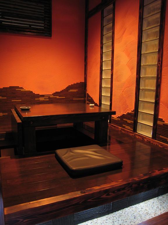 Wakamizusou Hotel Fujikawaguchiko Buitenkant foto